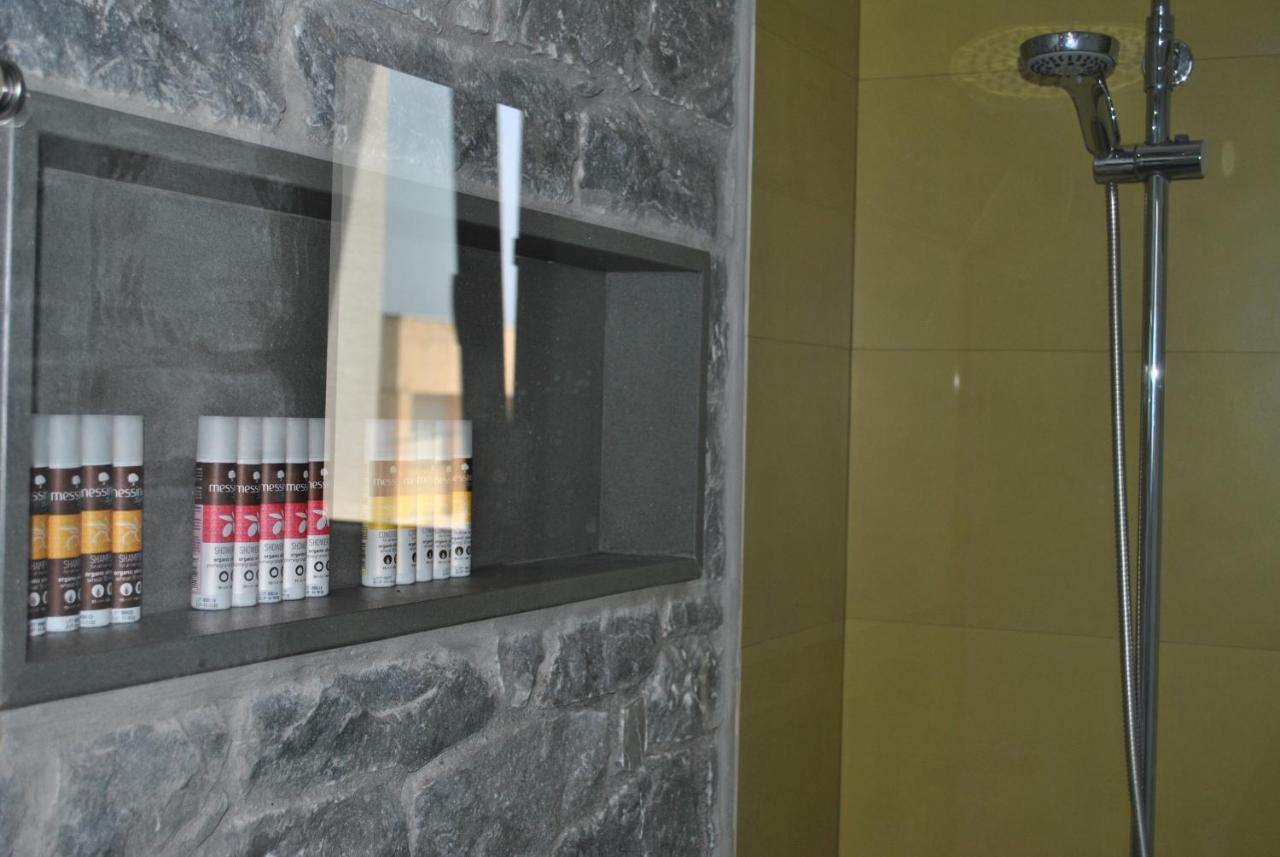 Elion Luxury Apartments Kalamata Exterior photo