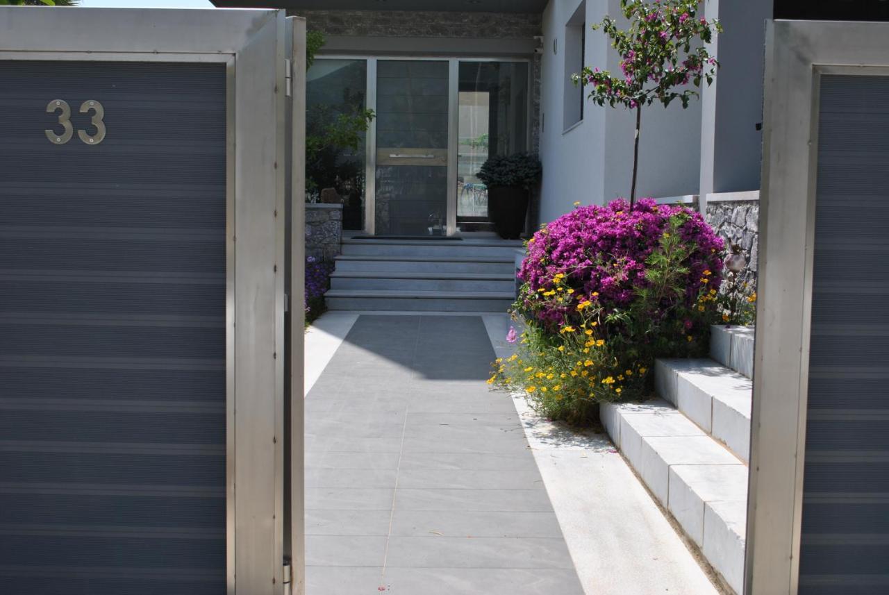 Elion Luxury Apartments Kalamata Exterior photo